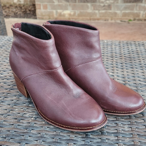 Toms women's Leila booties‎ size: 6.5 - Picture 2 of 5